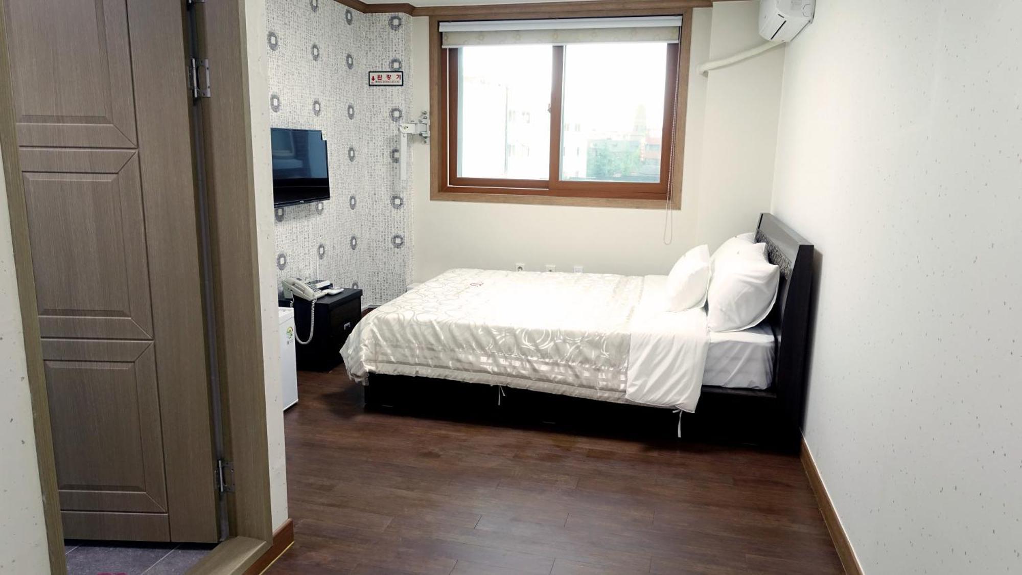 Happy Memory Hotel Jeonju Bilik gambar